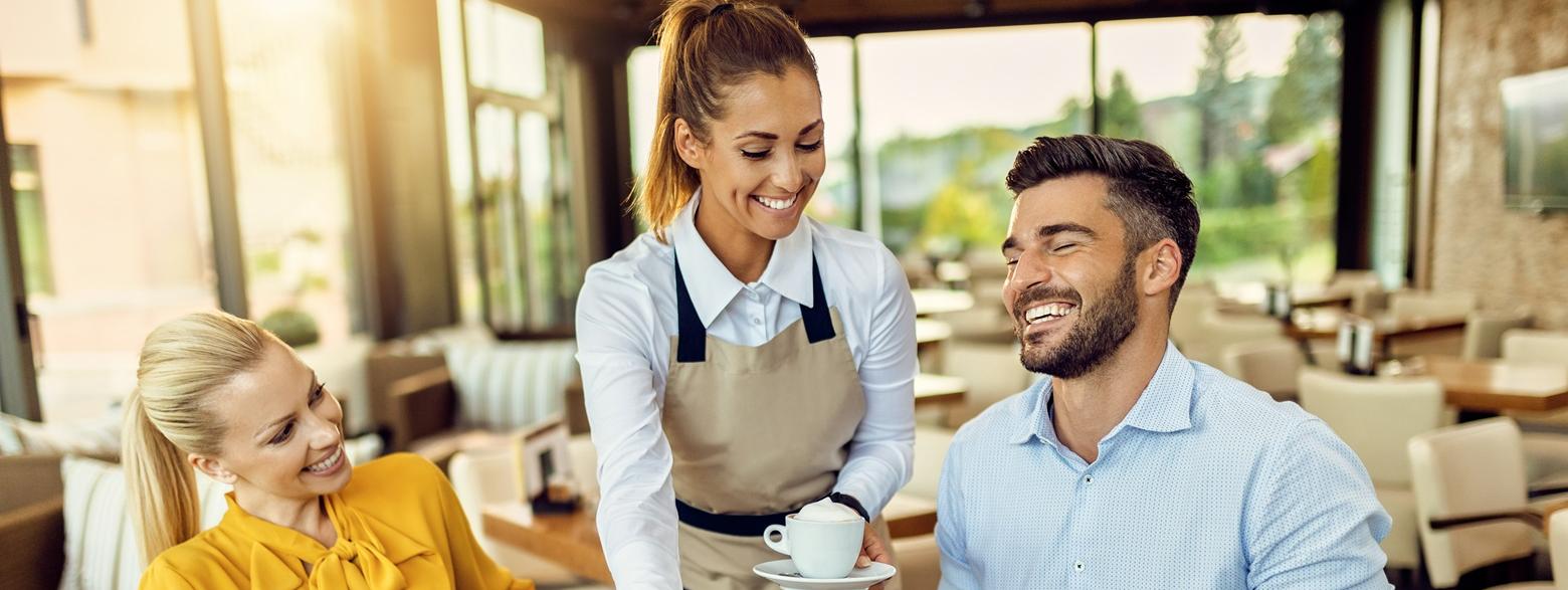 Как рестораны делают сервис теплее вместе со «СберЧаевые»